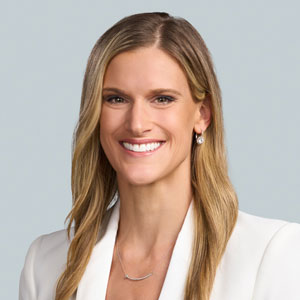 Meghan Shue headshot