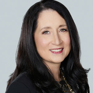 Abigail Mrozinski headshot