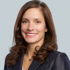 Abigail Mrozinski headshot