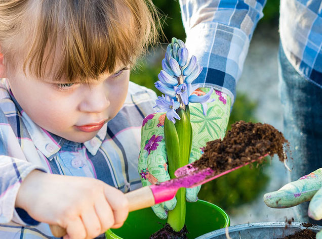 child gardening