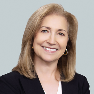 Amy Perkins Headshot